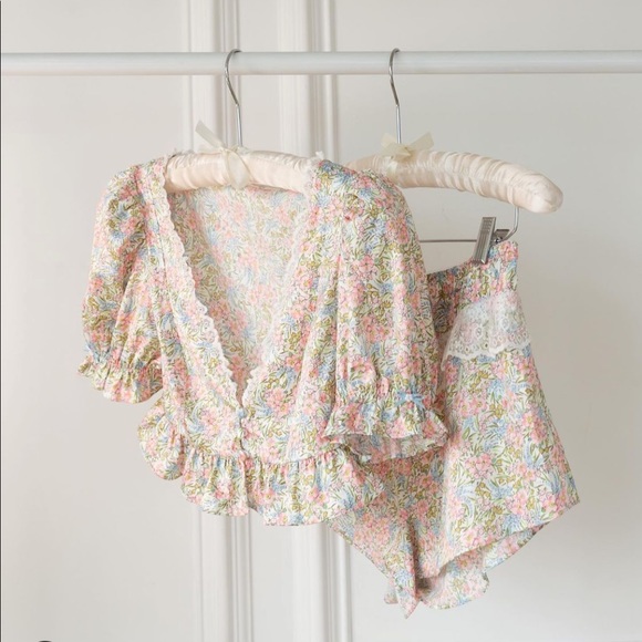 2 PIECE FOR LOVE & LEMONS Farrah Top & Short set - Picture 5 of 16